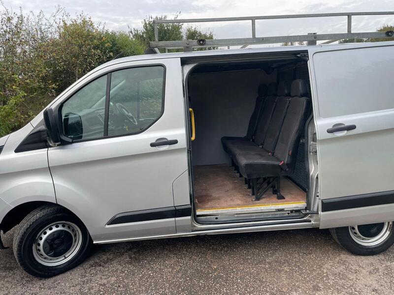 FORD TRANSIT CUSTOM