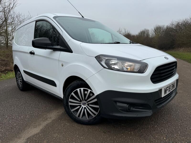 FORD TRANSIT COURIER
