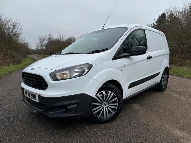 FORD TRANSIT COURIER