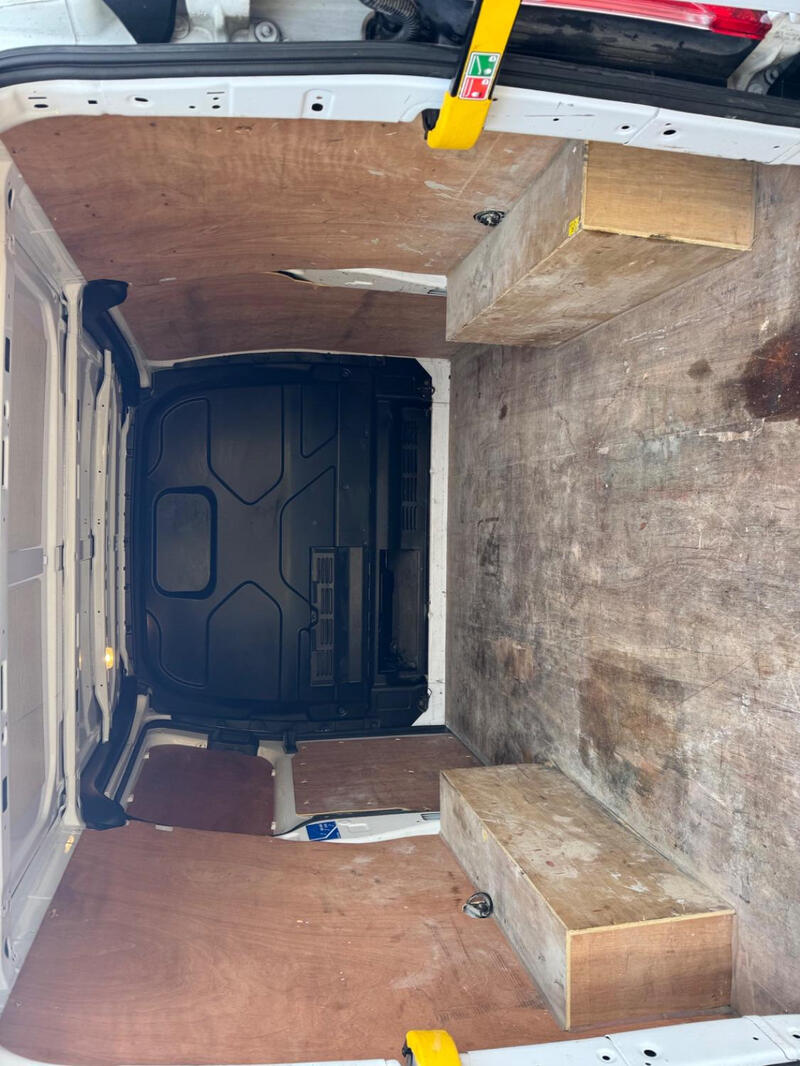 FORD TRANSIT CUSTOM