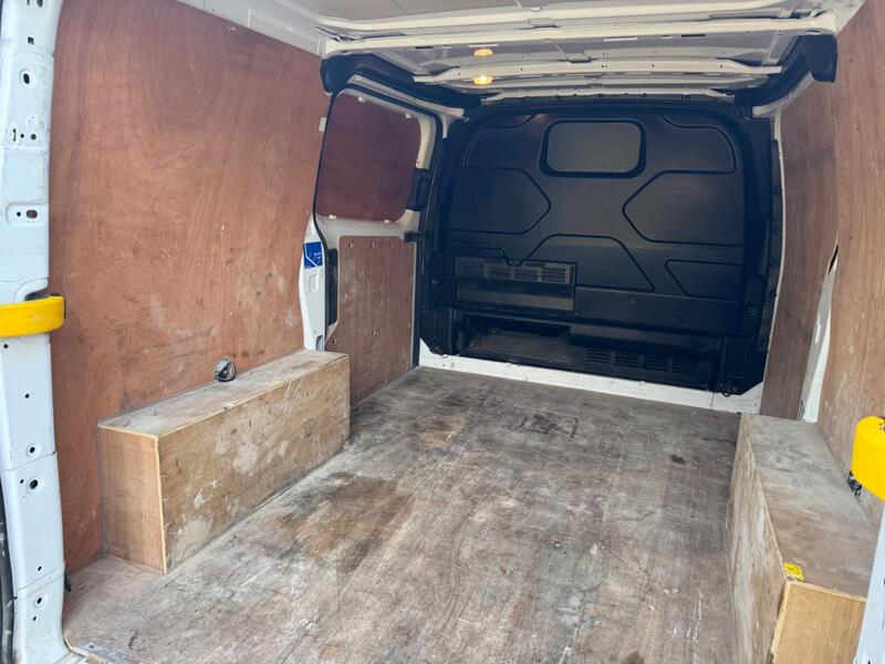 FORD TRANSIT CUSTOM