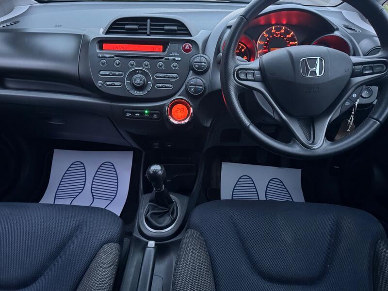 HONDA JAZZ