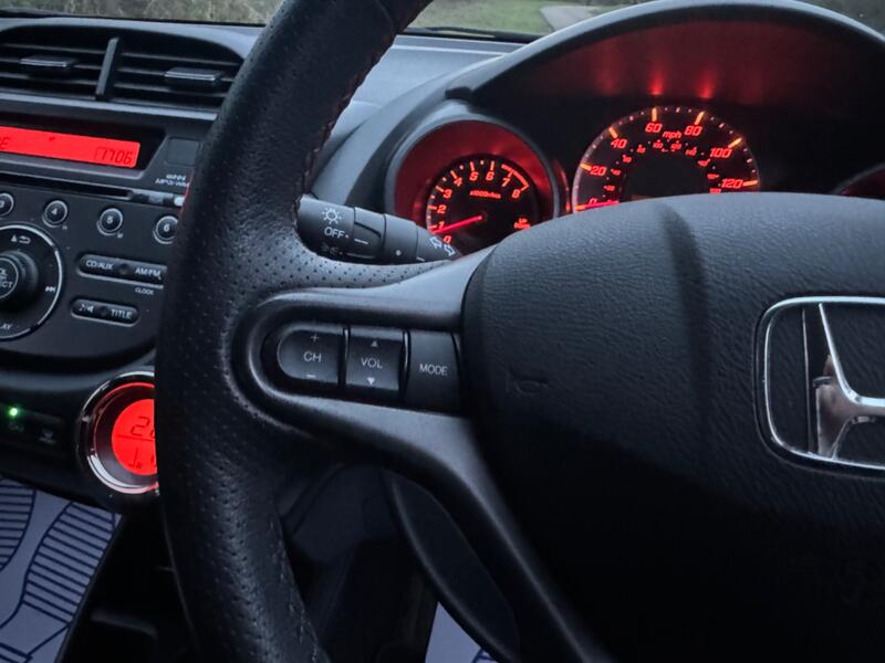 HONDA JAZZ
