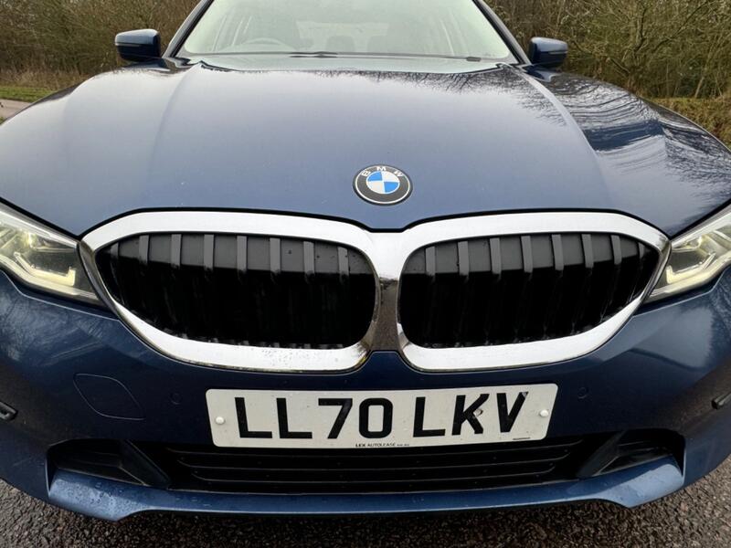 BMW 3 SERIES