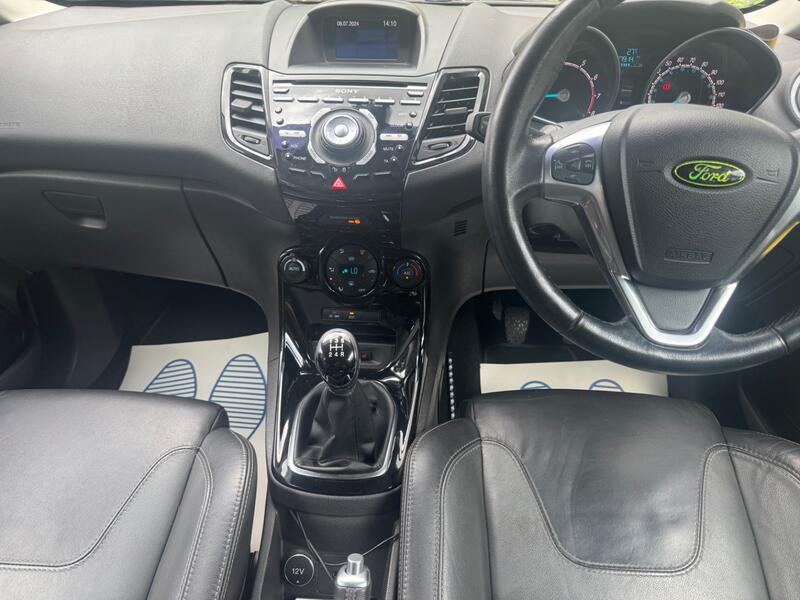 FORD FIESTA