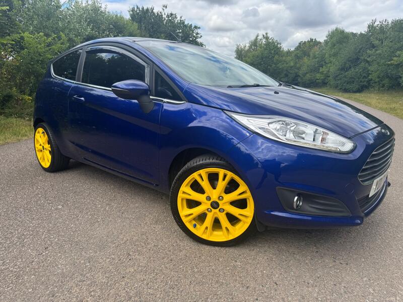 FORD FIESTA