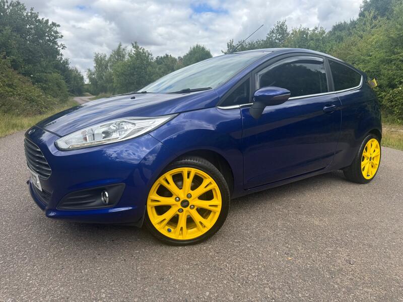 FORD FIESTA