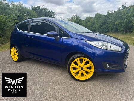 FORD FIESTA 1.0 T EcoBoost Titanium X